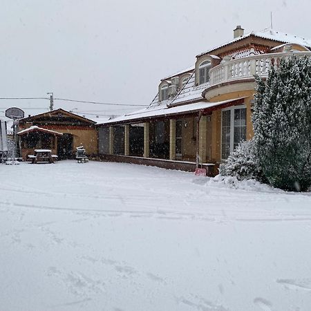 Ambrozia Guesthouse Nagykanizsa Exterior photo